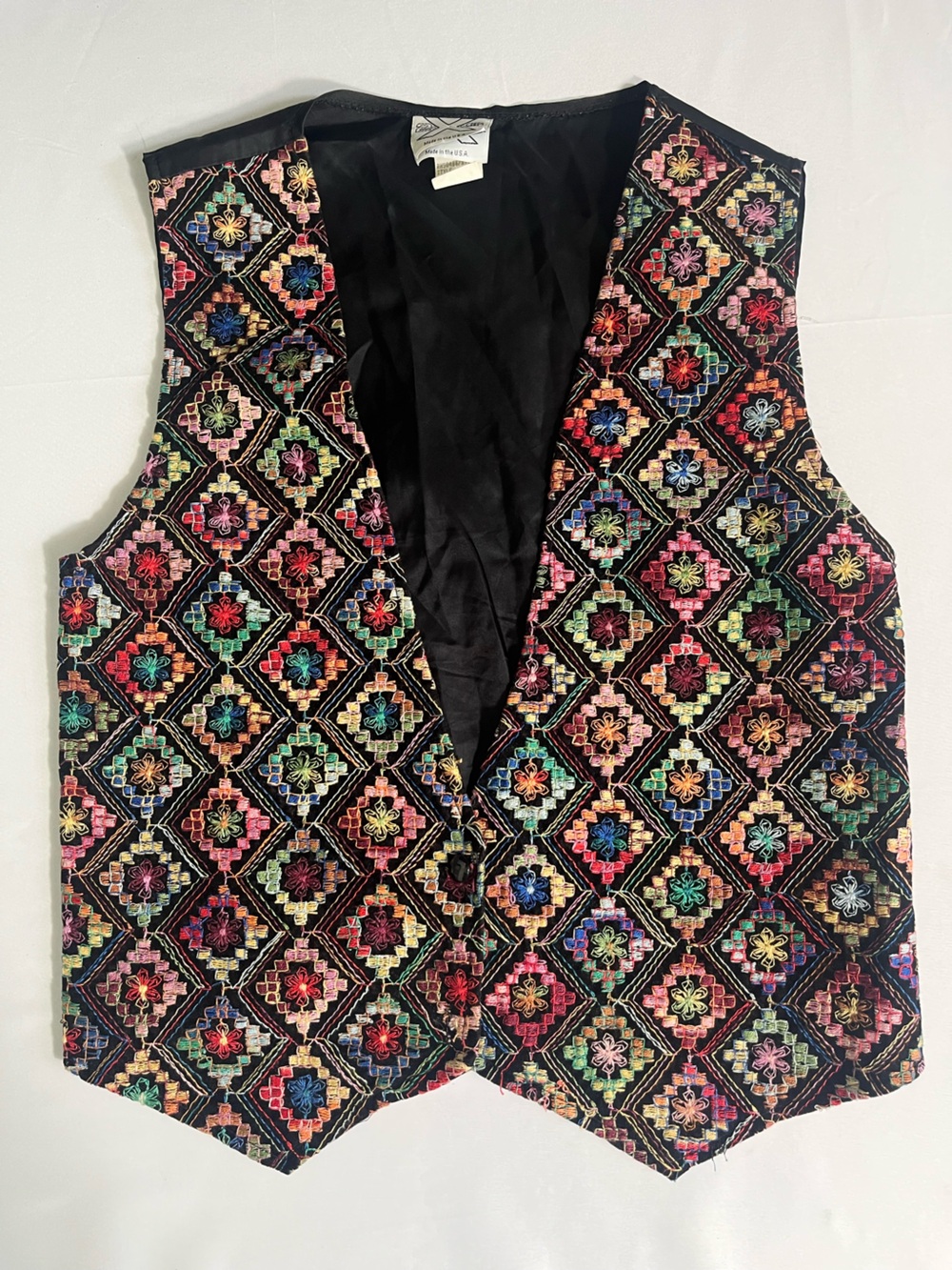 Vintage 80s 90s Embroidered Button Front Vest Folk‎ Art Boho Multicolor USA Made